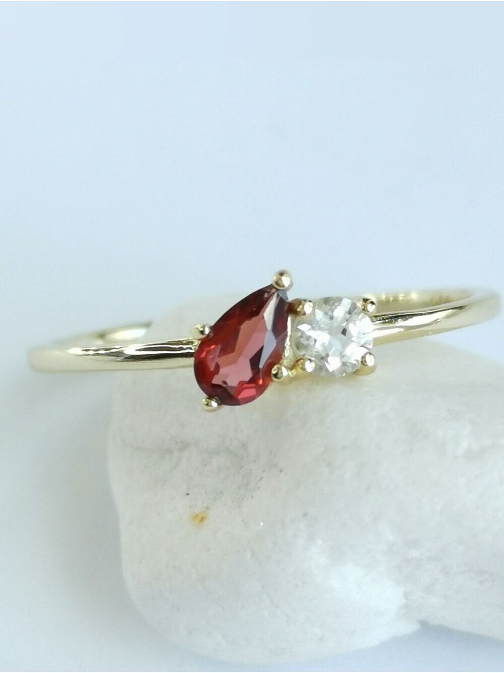 Garnet White Topaz Ring 14k Gold on Sterling Silver Size 7 🆕